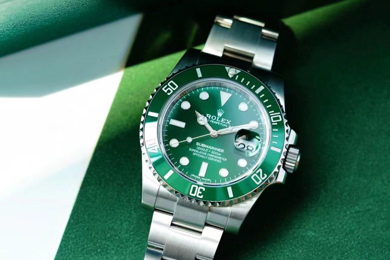 「微距系列:C廠勞力士绿水鬼真假對比做工測評!」