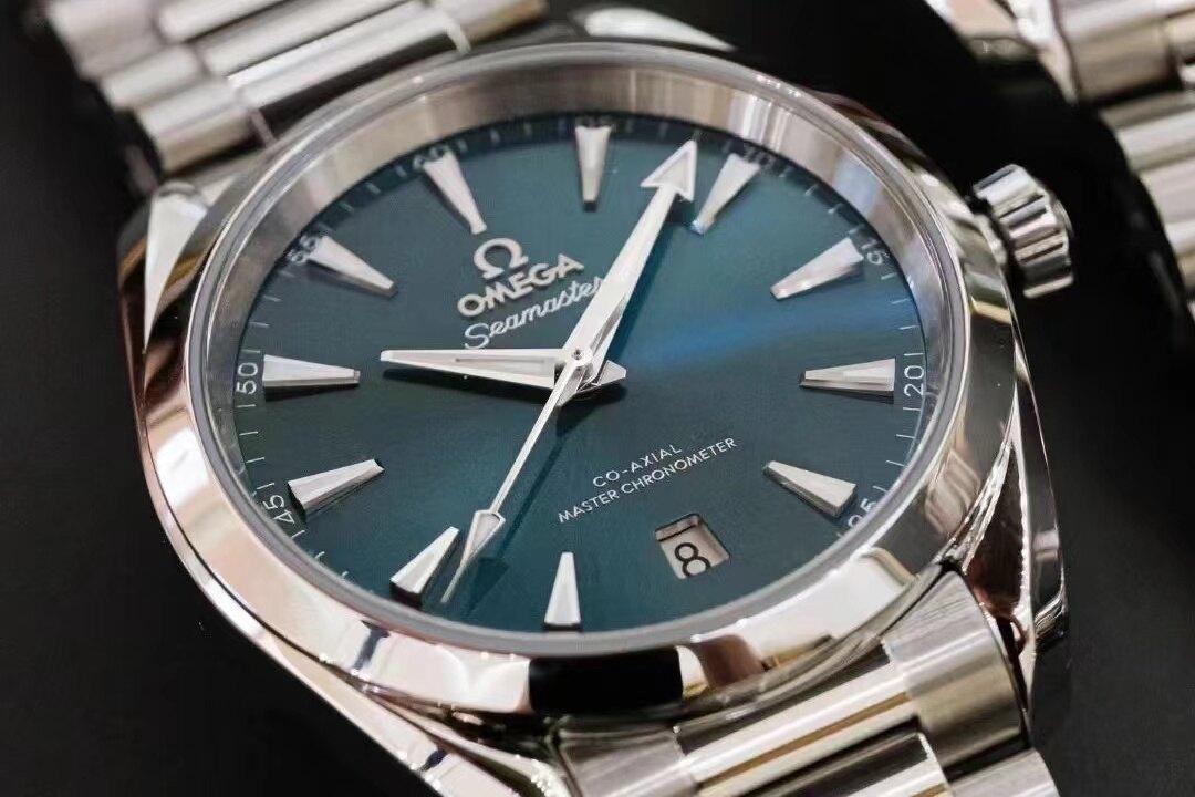 VS廠歐米茄海馬150柚木藍盤測評:一體8900機芯,AT150的顏值擔當